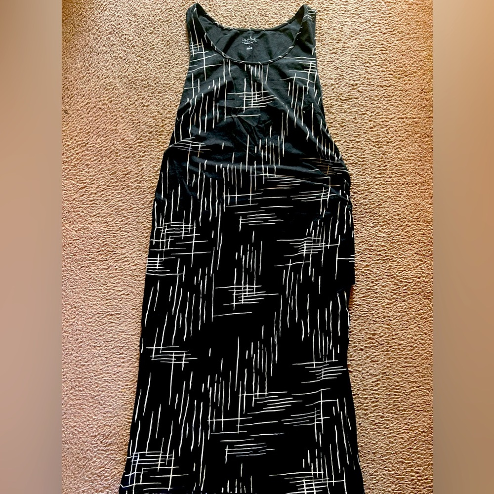 Black patterned midi maternity dress
